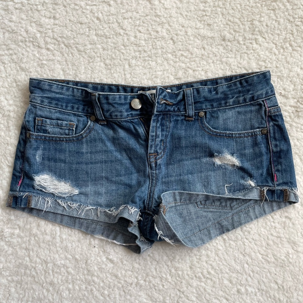 Vintage Pink Shorts (low-waist)
